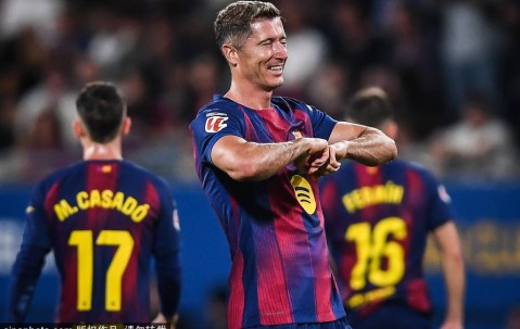 巴萨的困境与弗里克的“第二年魔咒”：真相还是迷信？