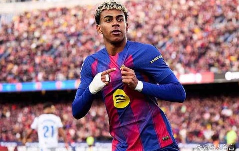 SI评选当今足坛25佳右边锋：18岁天才登顶，梅西仅第6