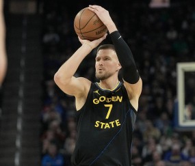 勇士追求字母哥与JJJ无果 引进波津盼降薪续约