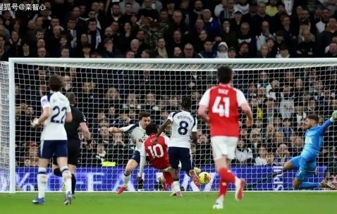 4-1横扫热刺＋终结2轮不胜＋多赛1轮5分领跑积分榜！