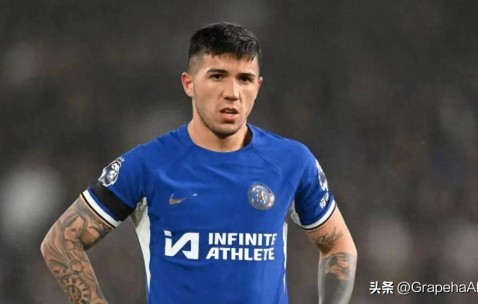 击败那不勒斯！恩佐：非常高兴成功晋级淘汰赛用点球致敬马拉多纳