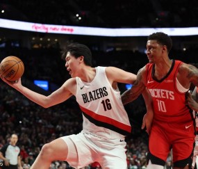 火箭绝杀无效再陷停滞泥潭 大阵容比拼杨瀚森秀存在感