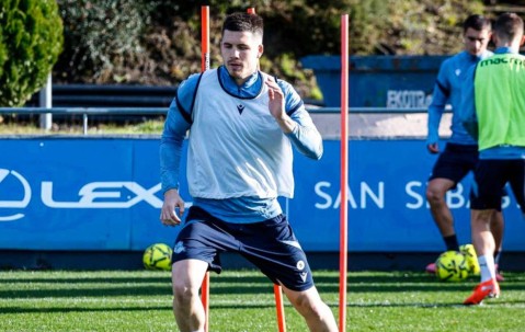 别再吹皇马夺冠了，西甲真正主角是赫罗纳球队，抢走金靴助攻王，硬挤欧冠名额震惊豪门