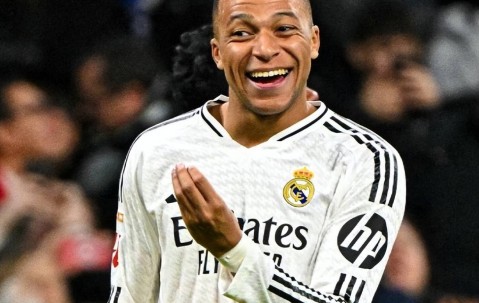 养伤66天皇马1.8亿巨星回归！今晚出战：冲击西甲开局5连胜