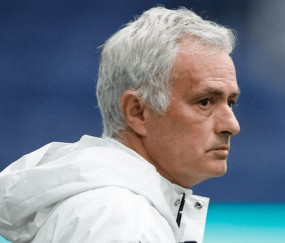 2-1！穆帅有望逆袭：本菲卡不败差榜首7分，下轮赢波尔图或能争冠