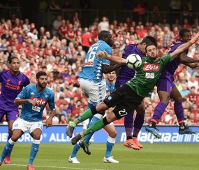 意甲：那不勒斯VS拉齐奥，9分差距下的倔强！那不勒斯主场死磕拉齐奥，卫冕希望最后一搏