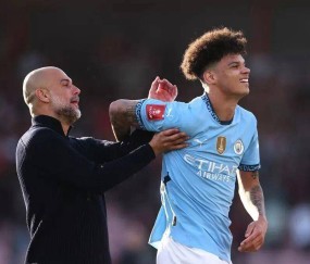 神了！瓜帅1招换位救活2人，97%传球+助攻封神，废柴变核心？