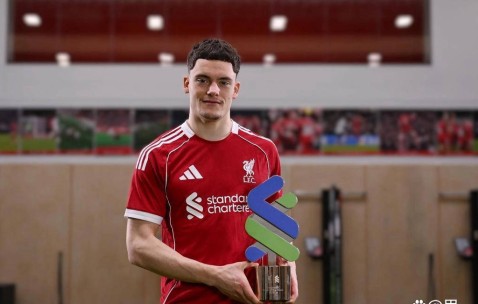 高级属性逐渐显现！斯洛特高度评价新指挥，杰拉德预测他将成为新星