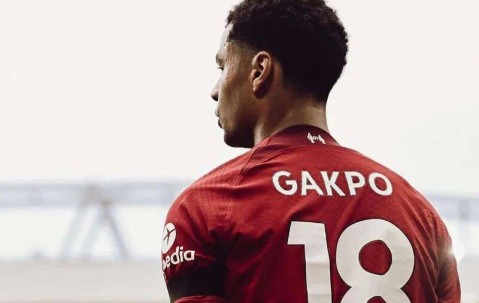 三队喜迎大礼！争五小循环，切尔西率先登场，曼联进欧冠应无忧