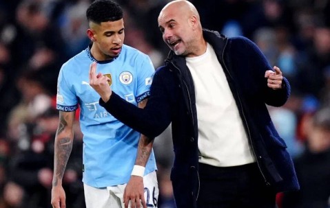 瓜帅爱将大爆发！连续2场送助攻青训新星被他摁在板凳席