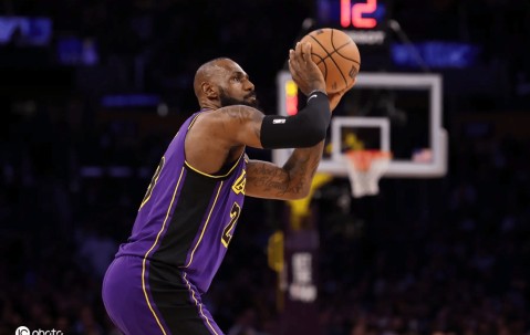 詹姆斯下家概率：骑士最高退役第二 开拓者上榜