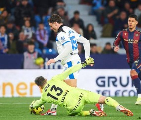 西甲第26轮：阿拉维斯客场0-2负于莱万特，最新积分榜变动解析